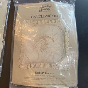 Something Special CANDLEWICKING 2 SHELLS Pillow